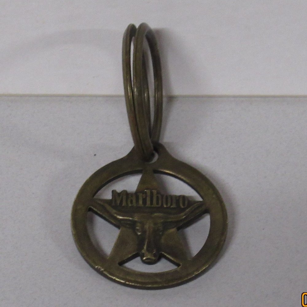 Vintage Marlboro Brass Key Ring Longhorn Steer